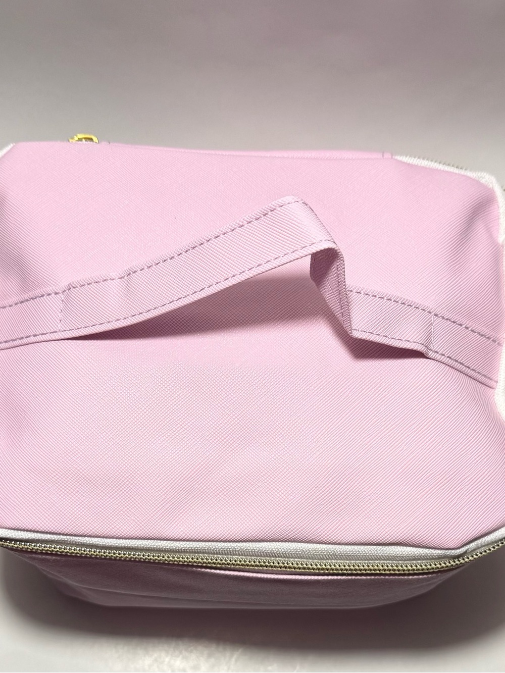 Sassy + Chic Large Pink Makeup Bag Travel Toiletry Organizer Case NWT 8x6x5 in - Picture 2 of 13
